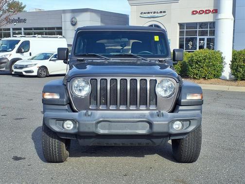 Granite Crystal Metallic Clearcoat 2018 Jeep Wrangler Unlimited Sport