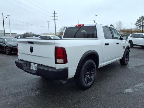 2024 RAM 1500 Classic Warlock Crew Cab 4x2 5'7' Box