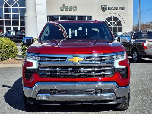 2025 Chevrolet Silverado 1500 LTZ