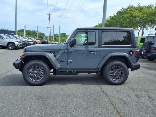 Anvil Clearcoat 2026 Jeep Wrangler Sport S