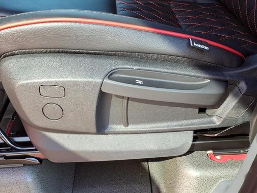 2025 INEOS Grenadier AWD