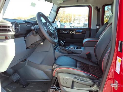 2025 INEOS Grenadier AWD