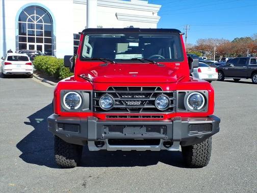 2025 INEOS Grenadier AWD