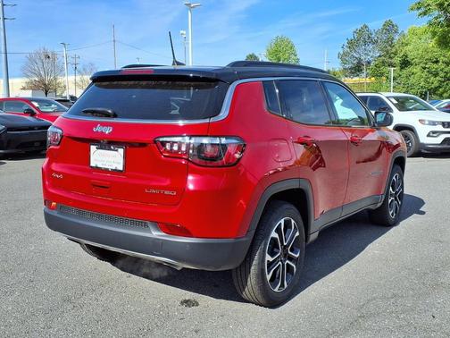 Redline Pearlcoat 2023 Jeep Compass Limited