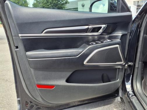 2023 Kia Telluride LX