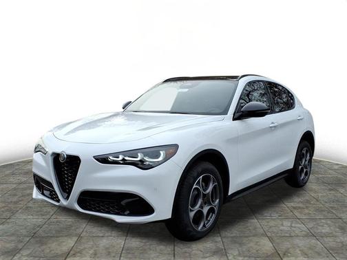 2025 Alfa Romeo Stelvio Sprint AWD