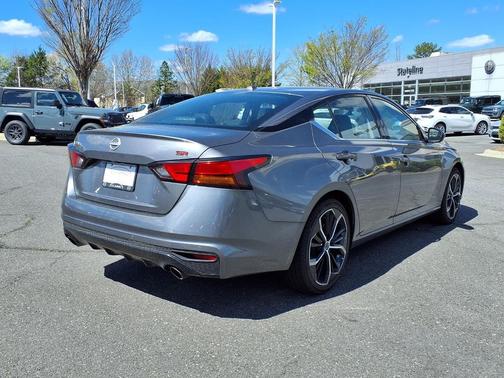 2024 Nissan Altima SR FWD