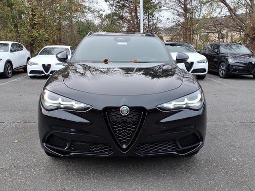 2025 Alfa Romeo Stelvio Sprint AWD