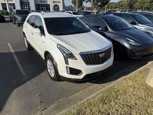 2023 Cadillac XT5 Luxury