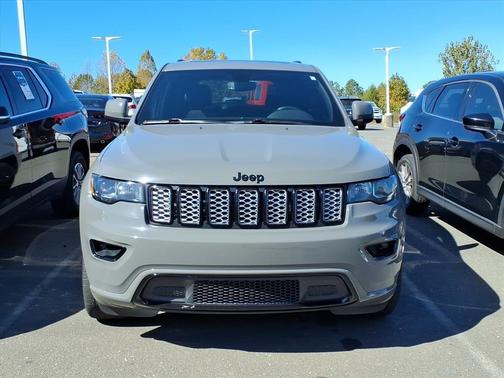 2019 Jeep Grand Cherokee Altitude