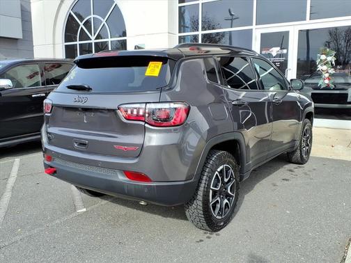 2024 Jeep Compass Trailhawk