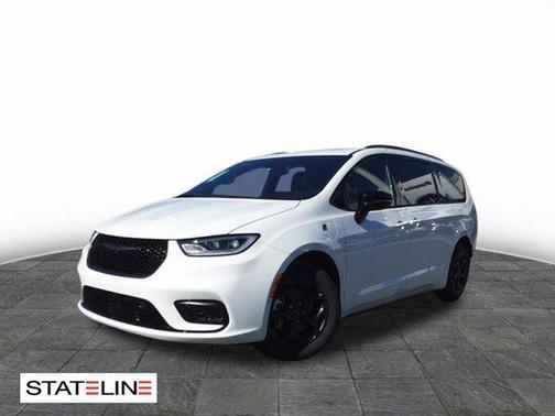 2024 Chrysler Pacifica Hybrid Premium S Appearance Pkg