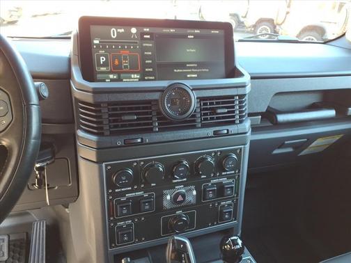 2025 INEOS Grenadier AWD