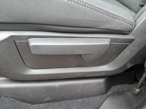 2026 RAM 2500 Black Express Crew Cab 4x4 6'4' Box