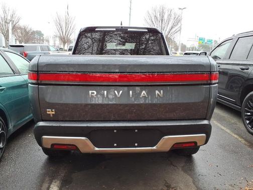 2023 Rivian R1T Adventure Quad Motor Large Pack