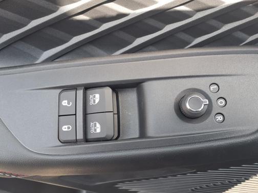 2025 Dodge Charger Daytona R/T