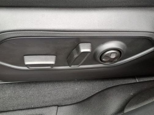 Baltic Gray Metallic Clearcoat 2026 Jeep Grand Cherokee Limited