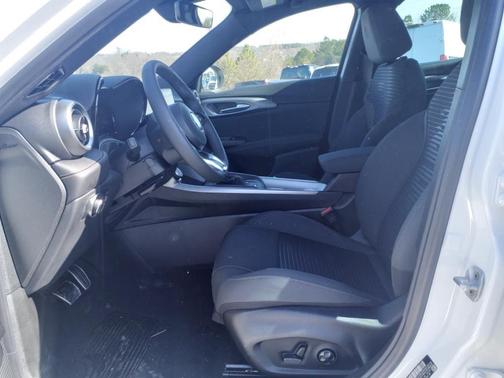 2025 Alfa Romeo Tonale AWD