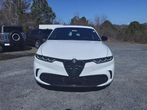 2025 Alfa Romeo Tonale AWD