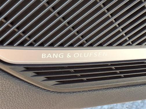 2023 Audi A4 45 S line Premium Plus