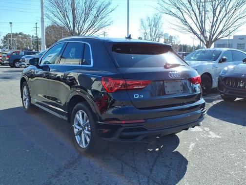 2023 Audi Q3 Premium 45 TFSI S line quattro Tiptronic