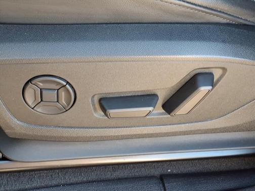 2023 Audi Q3 Premium 45 TFSI S line quattro Tiptronic