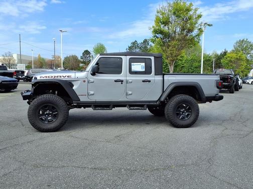 Billet Silver Metallic Clearcoat 2021 Jeep Gladiator Mojave 4x4