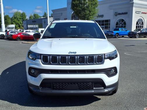 2025 Jeep Compass Latitude