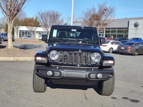 2025 Jeep Gladiator Nighthawk