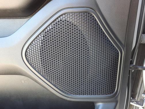 Billet Silver Metallic Clearcoat 2022 RAM 1500 Big Horn/Lone Star