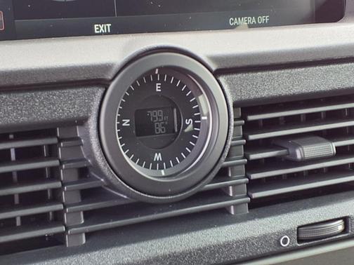 2025 INEOS Grenadier AWD