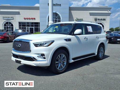 2024 INFINITI QX80 Luxe