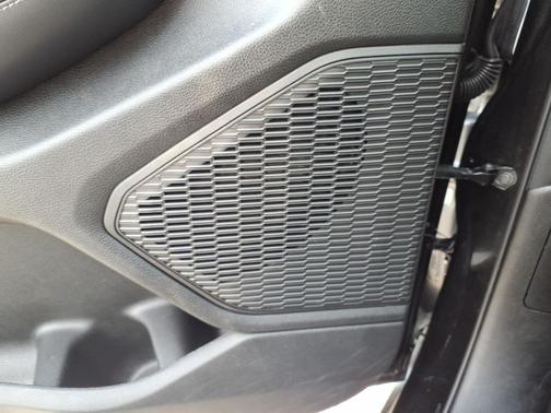 Diamond Black Crystal Pearlcoat 2025 Jeep Grand Cherokee Altitude