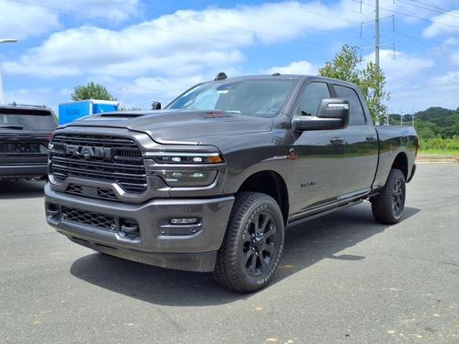 2025 RAM 2500 Laramie Crew Cab 4x4 6'4' Box