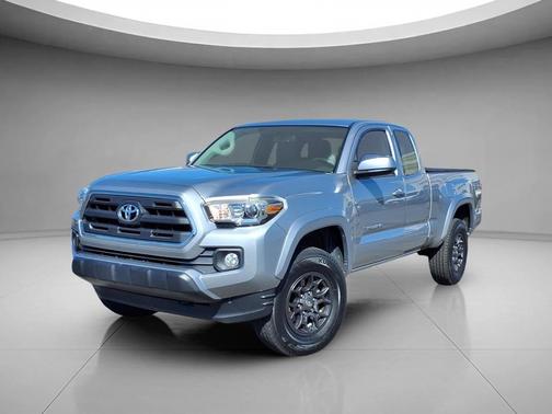 2017 Toyota Tacoma SR5