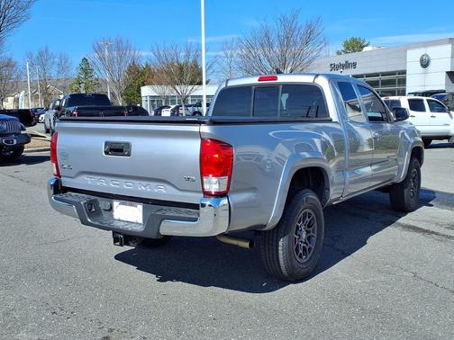 2017 Toyota Tacoma SR5