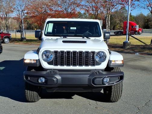 2026 Jeep Gladiator Sport S