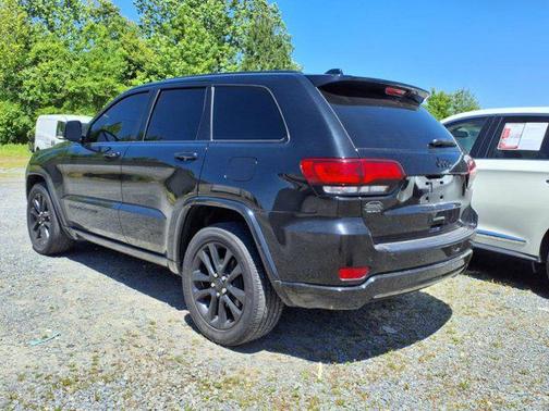 2020 Jeep Grand Cherokee Altitude