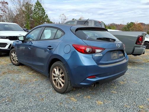 2017 Mazda Mazda3 Sport