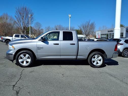 2024 RAM 1500 Classic SLT