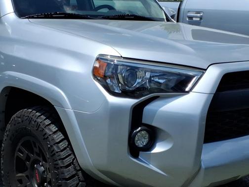 Classic Silver Metallic 2019 Toyota 4Runner SR5 Premium