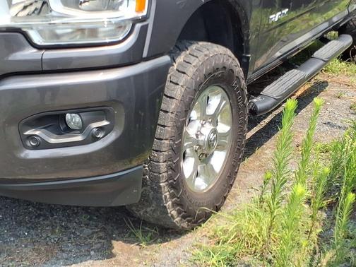 Granite Crystal Metallic Clearcoat 2021 RAM 2500 Big Horn Crew Cab 4x4 6'4' Box