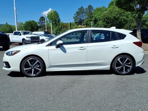 Crystal White Pearl 2023 Subaru Impreza Sport
