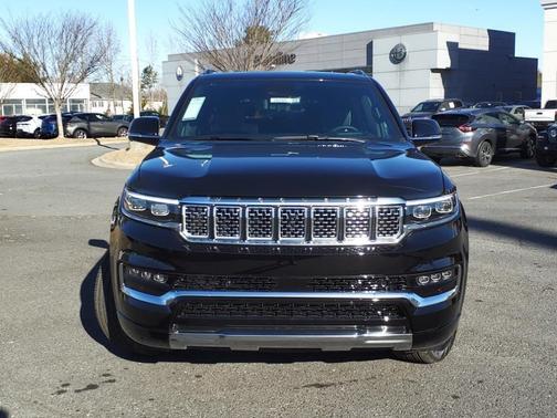 Diamond Black Crystal Pearlcoat 2024 Jeep Grand Wagoneer L Series III 4x4