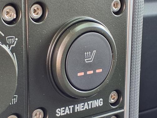 2025 INEOS Grenadier AWD