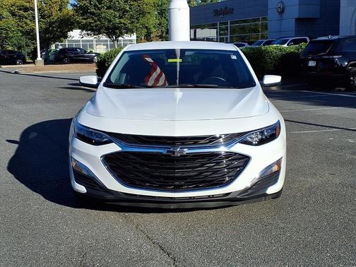 2022 Chevrolet Malibu FWD RS