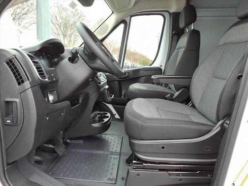 2026 RAM ProMaster 2500 High Roof