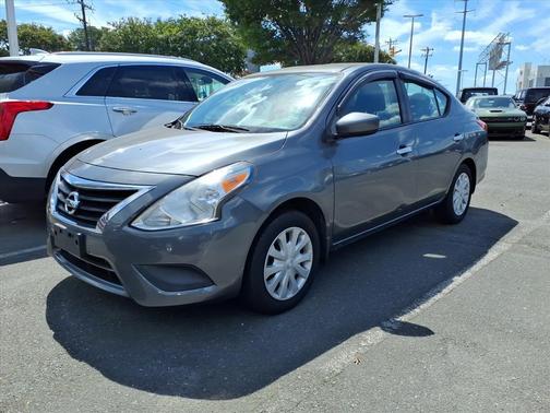 2016 Nissan Versa 1.6 SV