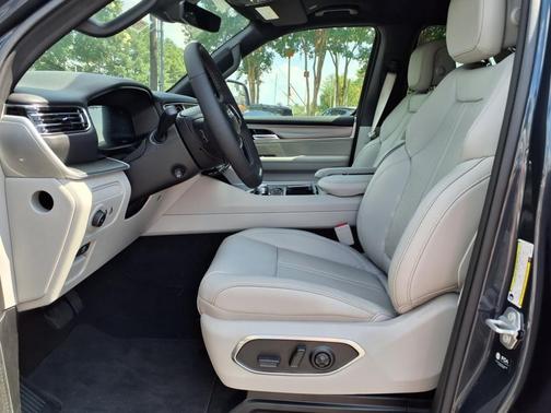 2025 Jeep Wagoneer 4x4