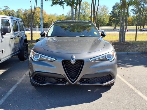 2020 Alfa Romeo Stelvio Base